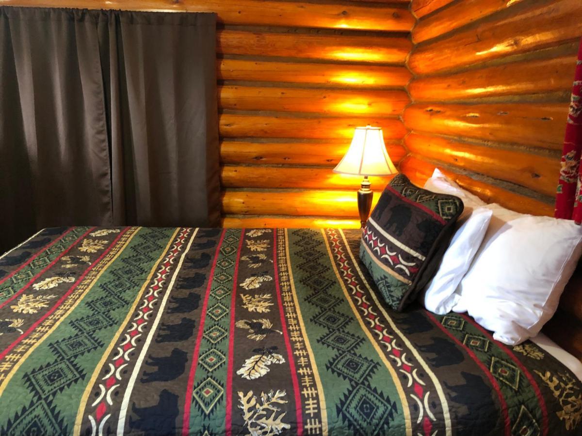 Sportsman'S Lodge エニス エクステリア 写真